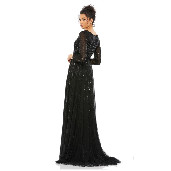 Mac Duggal Dresses & Skirts - Mac Duggal NWT SEQUINED V NECK ILLUSION SLEEVE A LINE GOWN IN BLACK SIZE 8